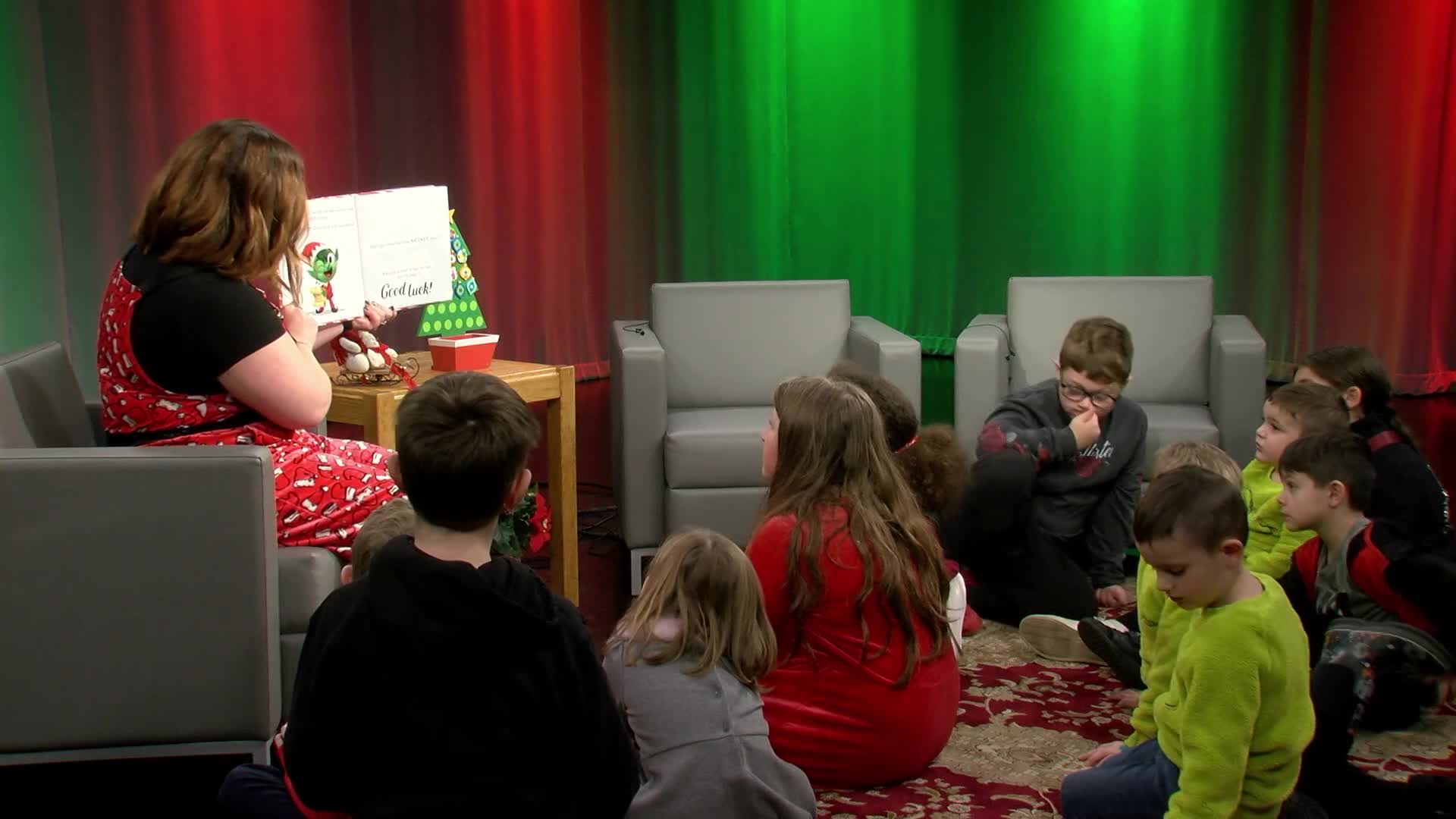 Thumbnail image for Santa In The Studio - Storytime with Miss Shelby 2023